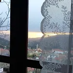 Magdalous House Арсос