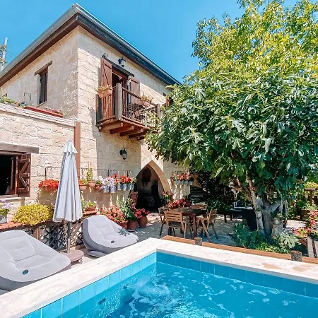 Magdalous House *