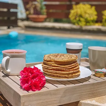 Gospodarstwo wiejskie Magdalous House